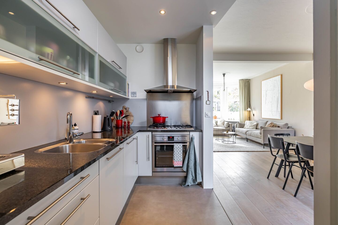 Tussenwoning te koop: Ernst Casimirlaan 33, Groningen