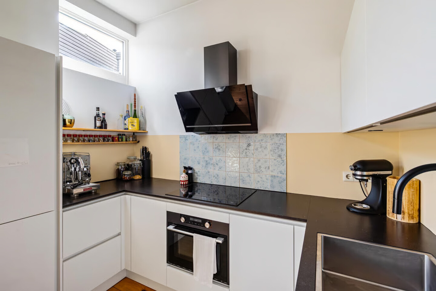 Tussenwoning te koop: Selwerderstraat 3, Groningen