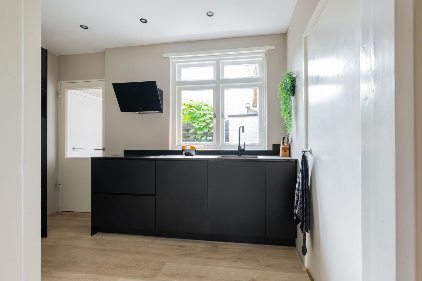 Tussenwoning te koop: Kolfstraat 10, Groningen