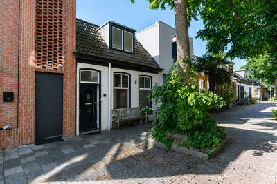 Huis te koop Zwarteweg 8