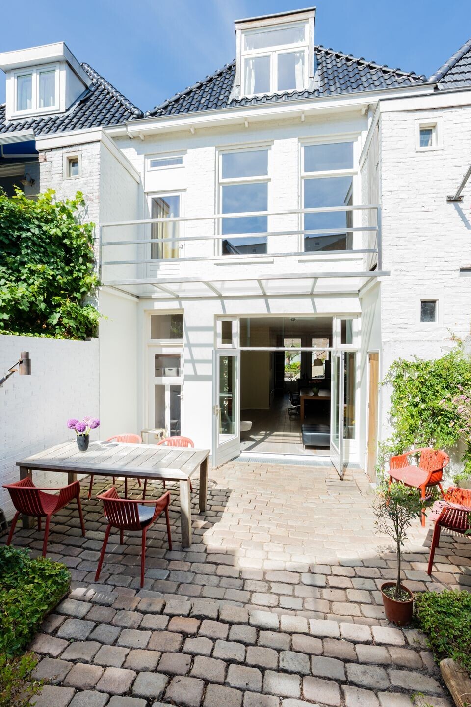 Tussenwoning te koop: Tuinbouwstraat 52, Groningen