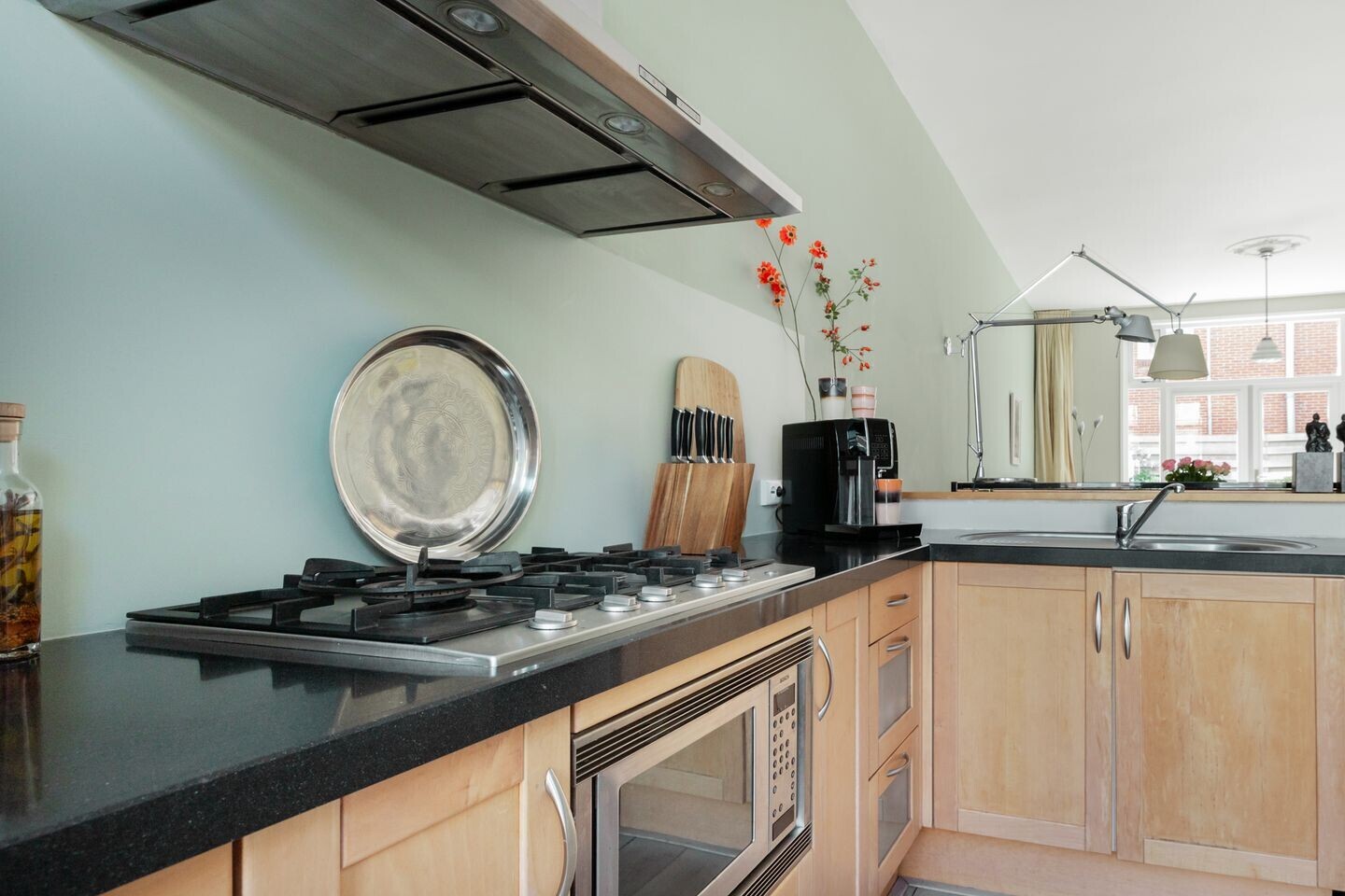 Tussenwoning te koop: Tuinbouwstraat 52, Groningen