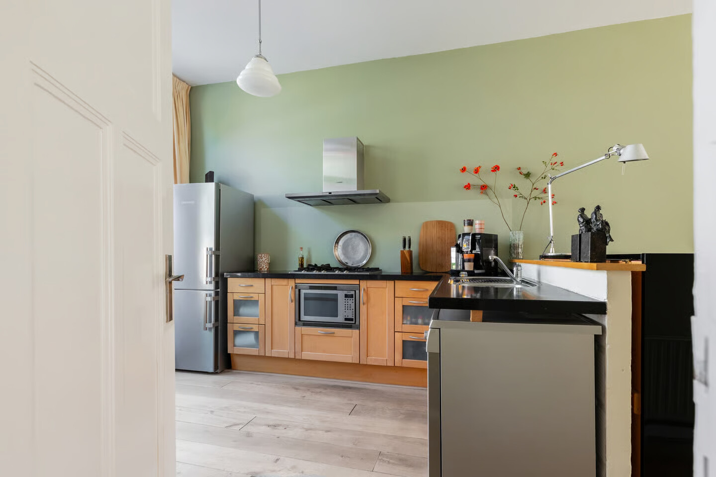 Tussenwoning te koop: Tuinbouwstraat 52, Groningen