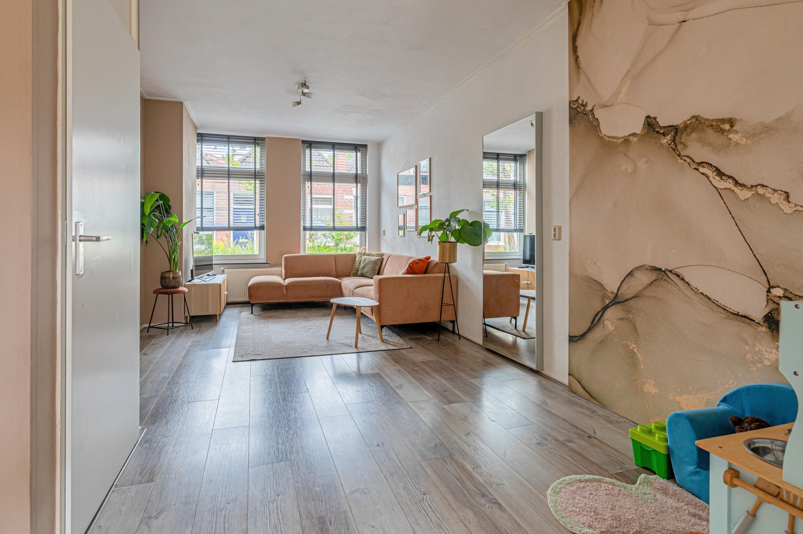 Tussenwoning te koop: Eerste Spoorstraat 4, Groningen