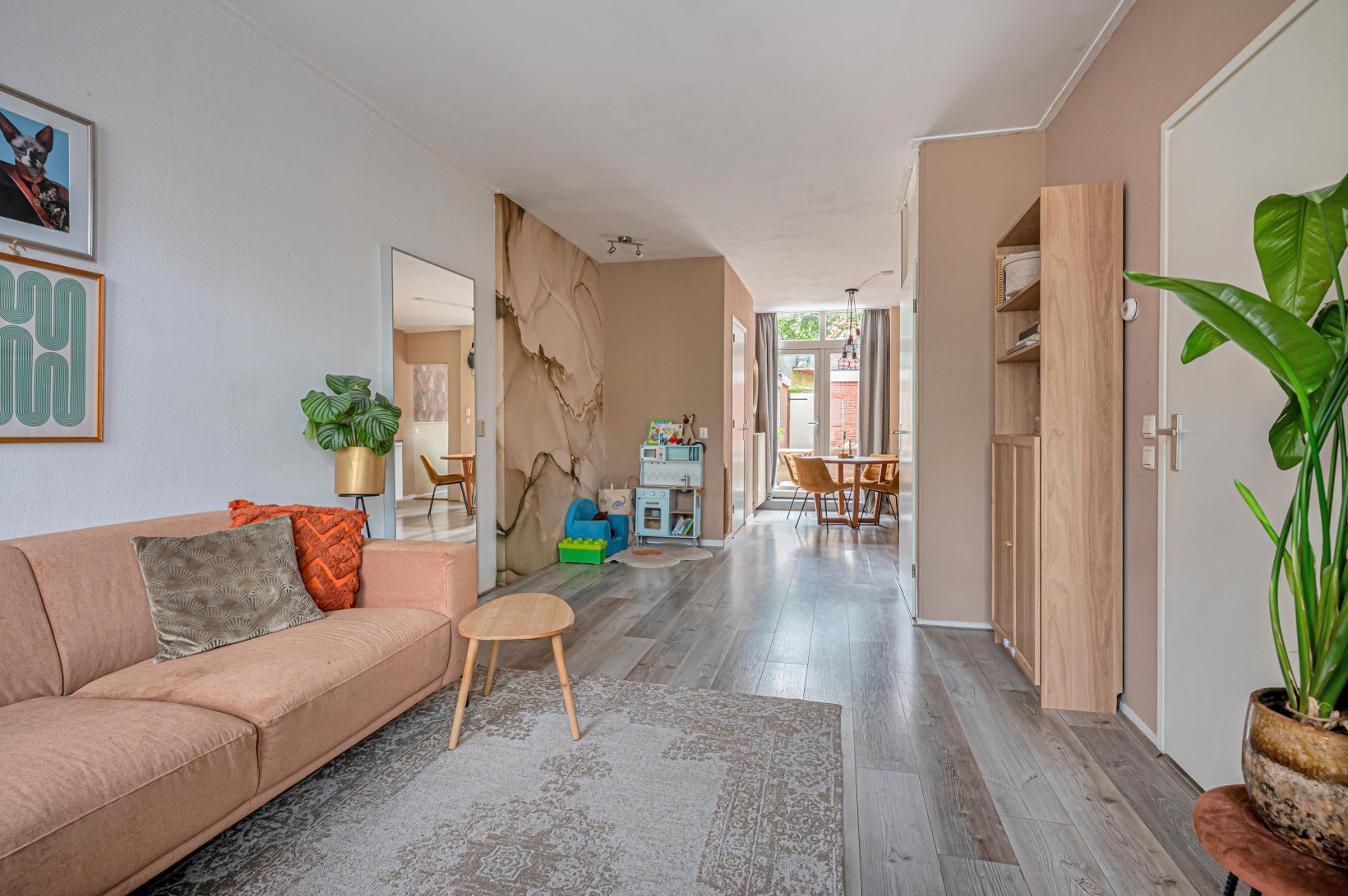 Tussenwoning te koop: Eerste Spoorstraat 4, Groningen