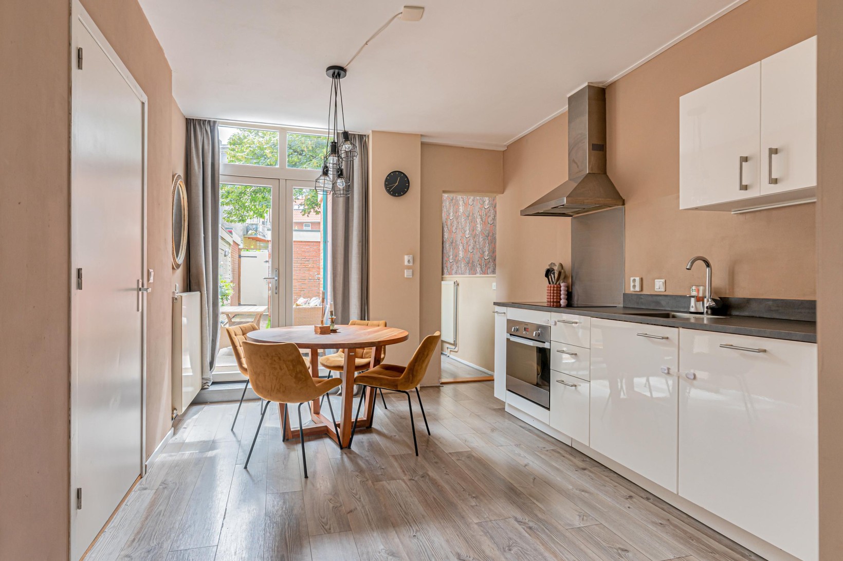Tussenwoning te koop: Eerste Spoorstraat 4, Groningen