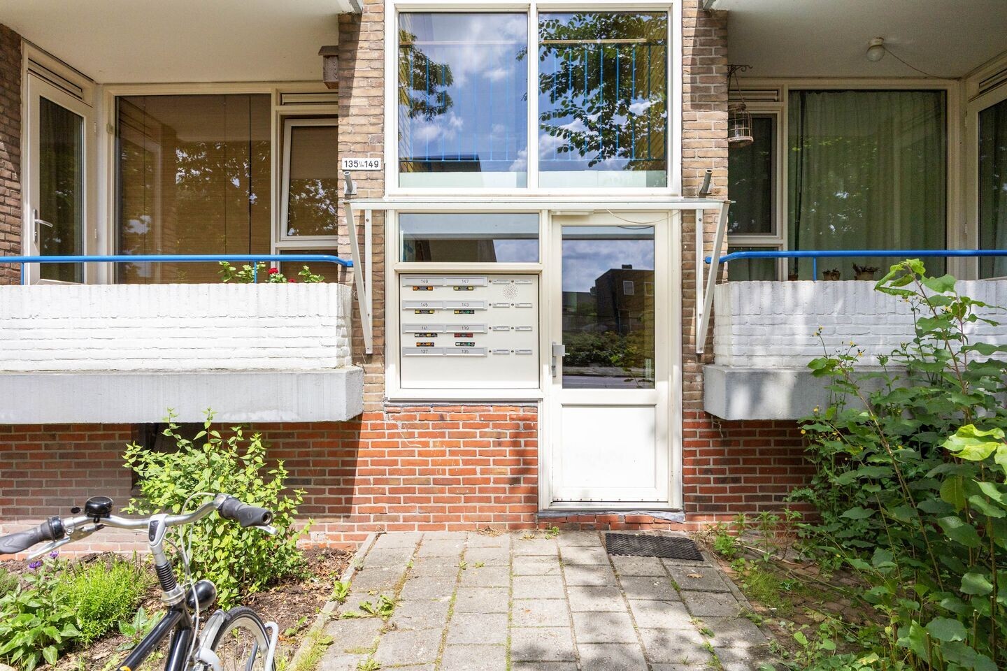 Appartement te koop: Van Iddekingeweg 145, Groningen