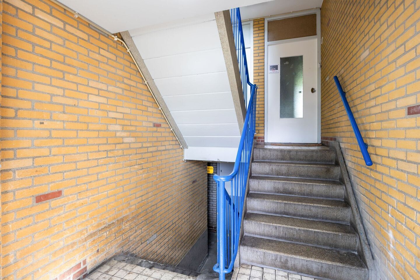 Appartement te koop: Van Iddekingeweg 145, Groningen