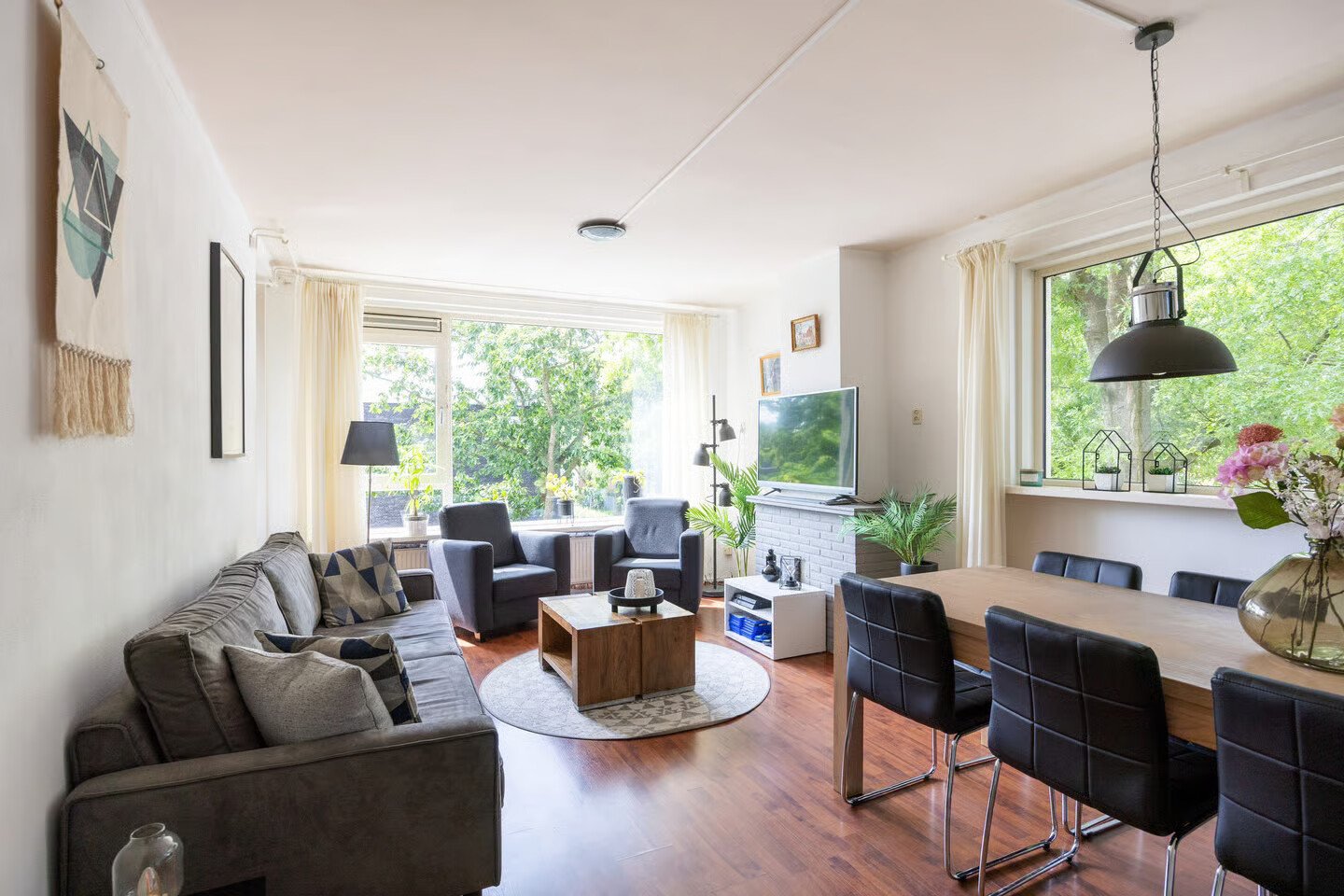 Appartement te koop: Van Iddekingeweg 145, Groningen