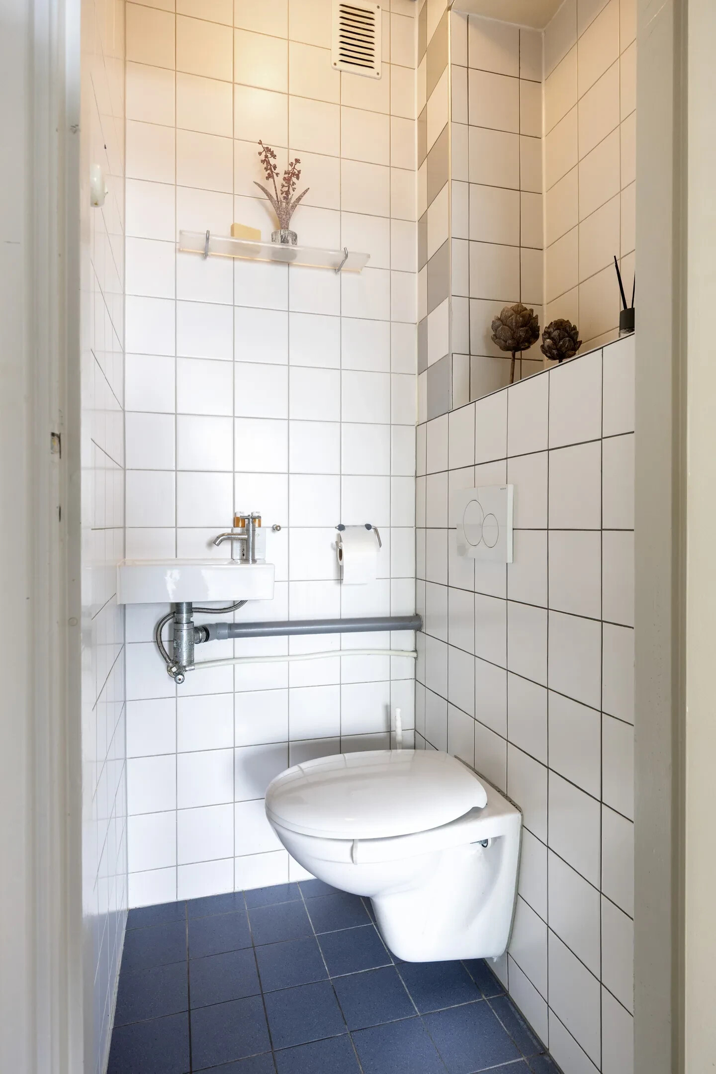 Appartement te koop: Van Iddekingeweg 145, Groningen