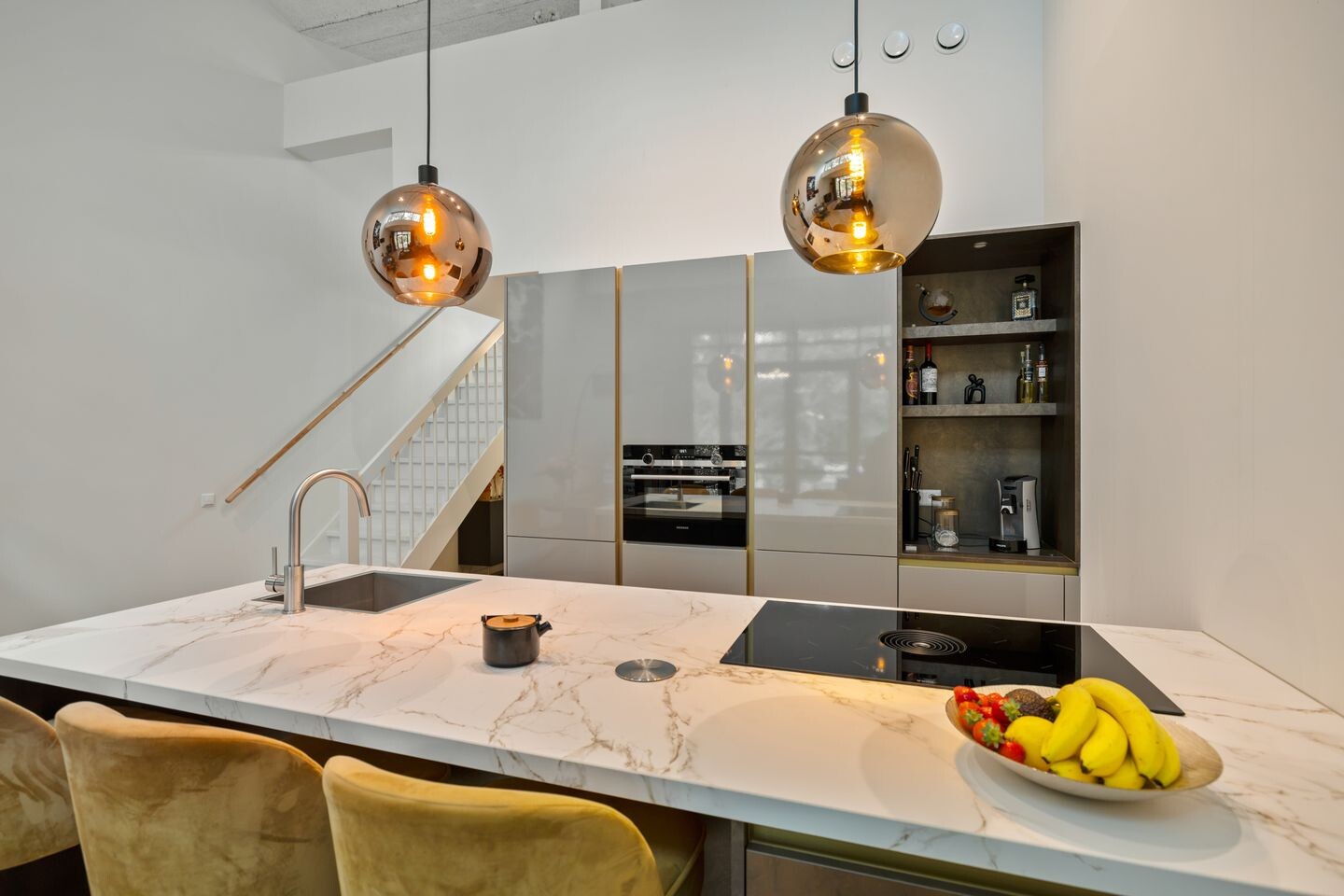 Appartement te koop: Van Schendelstraat 1-21, Groningen