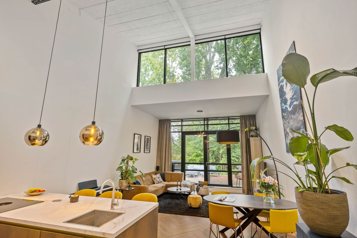 Appartement te koop: Van Schendelstraat 1-21, Groningen