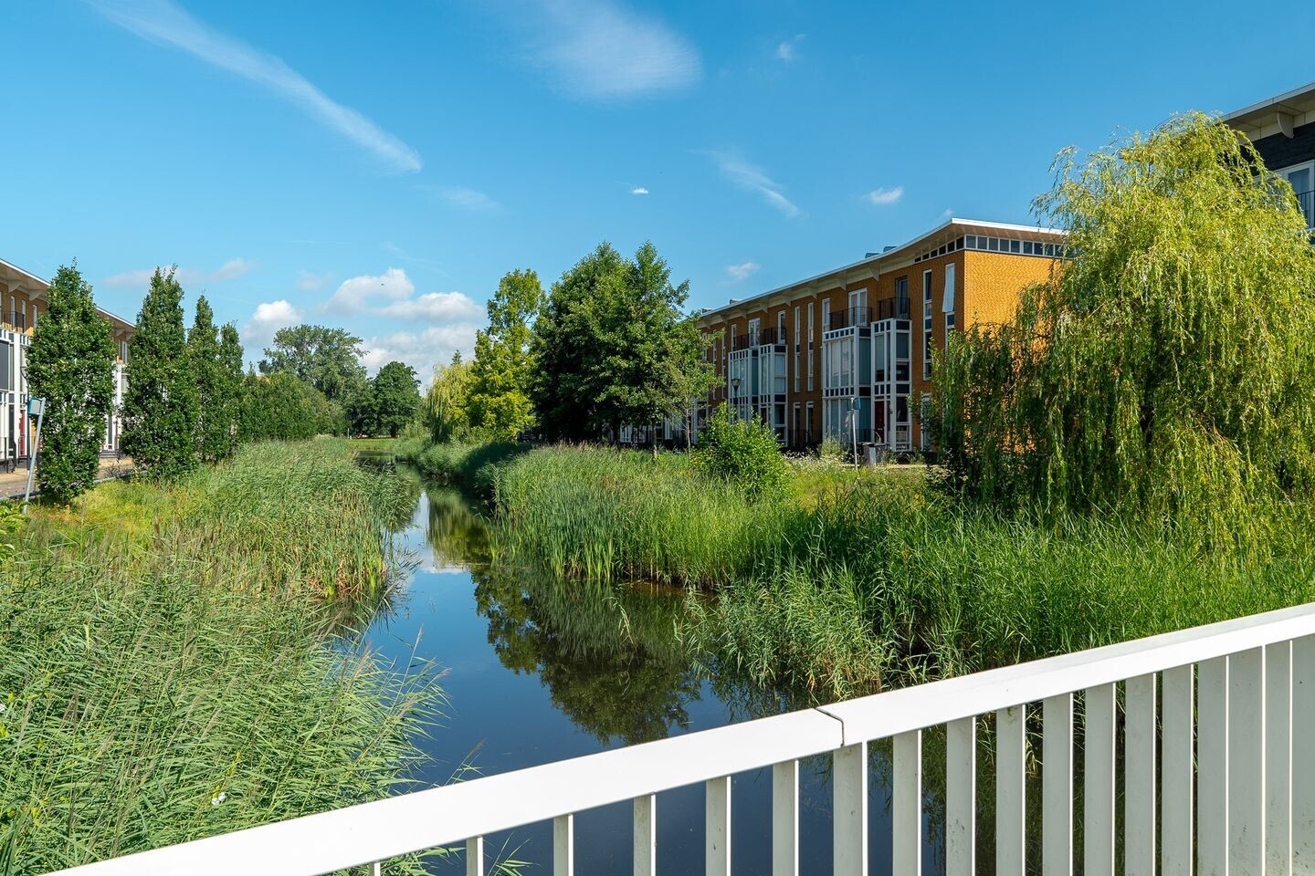 Tussenwoning te koop: Belcamposingel 62, Groningen