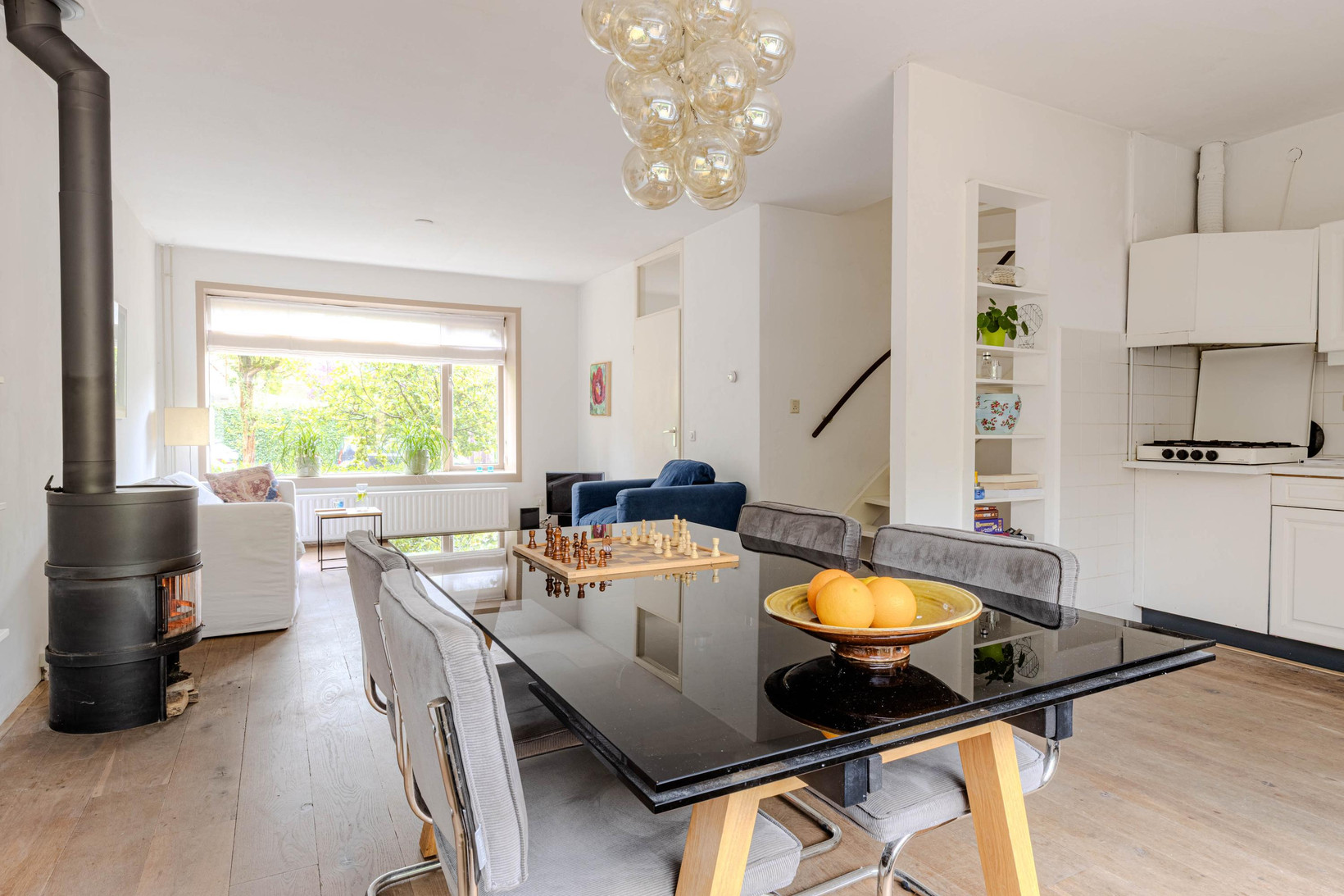 Tussenwoning te koop: Van Moerkerkenlaan 22, Groningen
