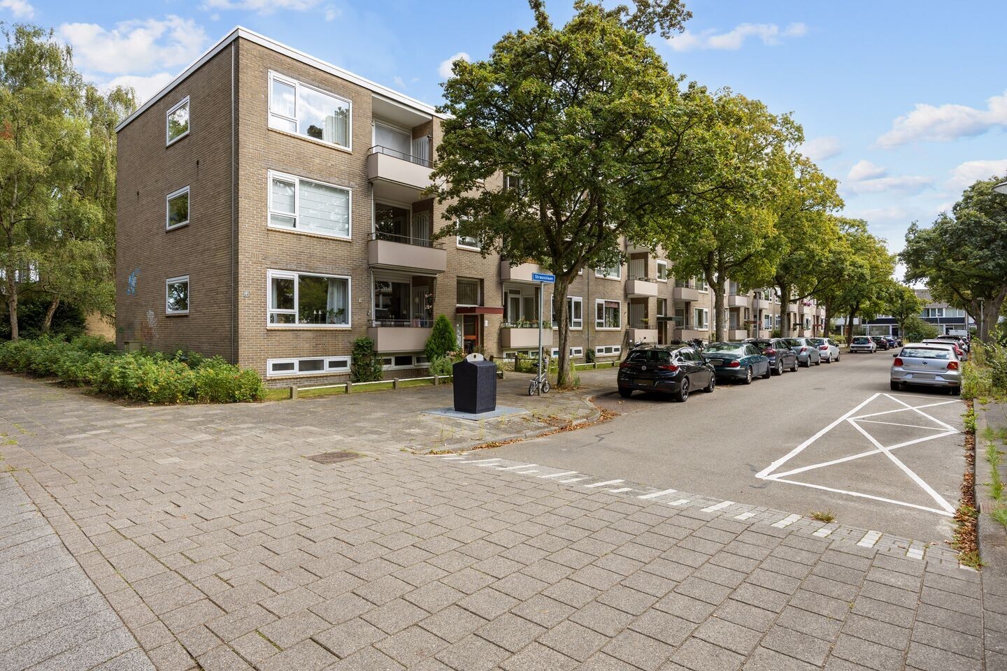 Appartement te koop: Strausslaan 10, Groningen