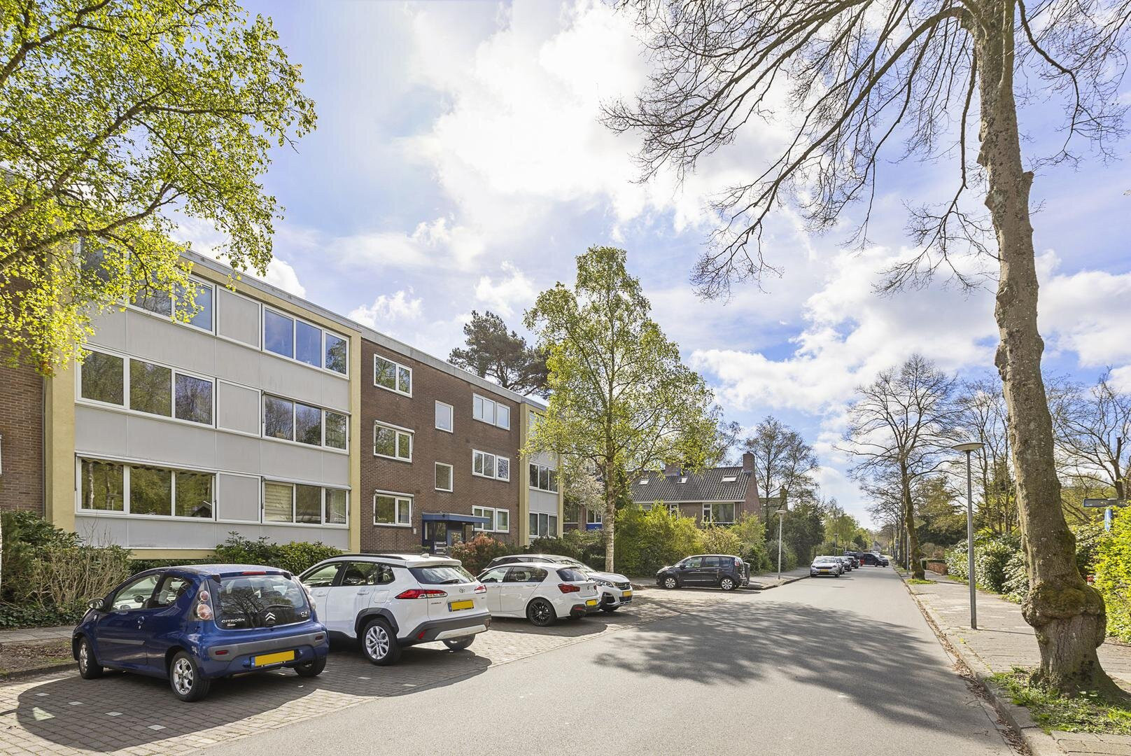 Appartement te koop: Thorbeckelaan 42, Groningen
