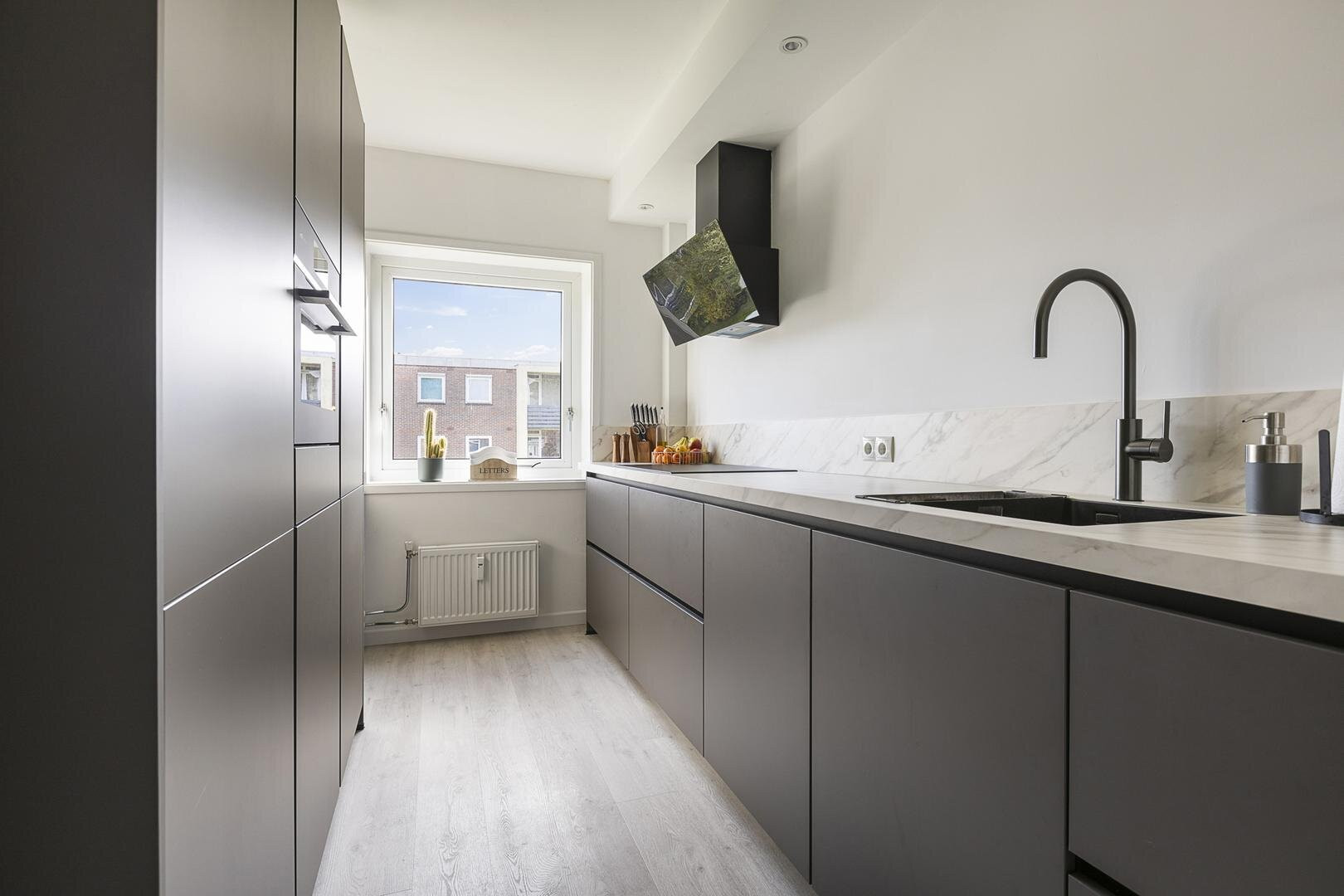 Appartement te koop: Thorbeckelaan 42, Groningen