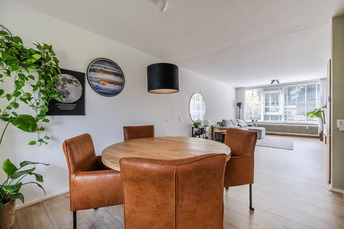 Appartement te koop: Thorbeckelaan 162, Groningen
