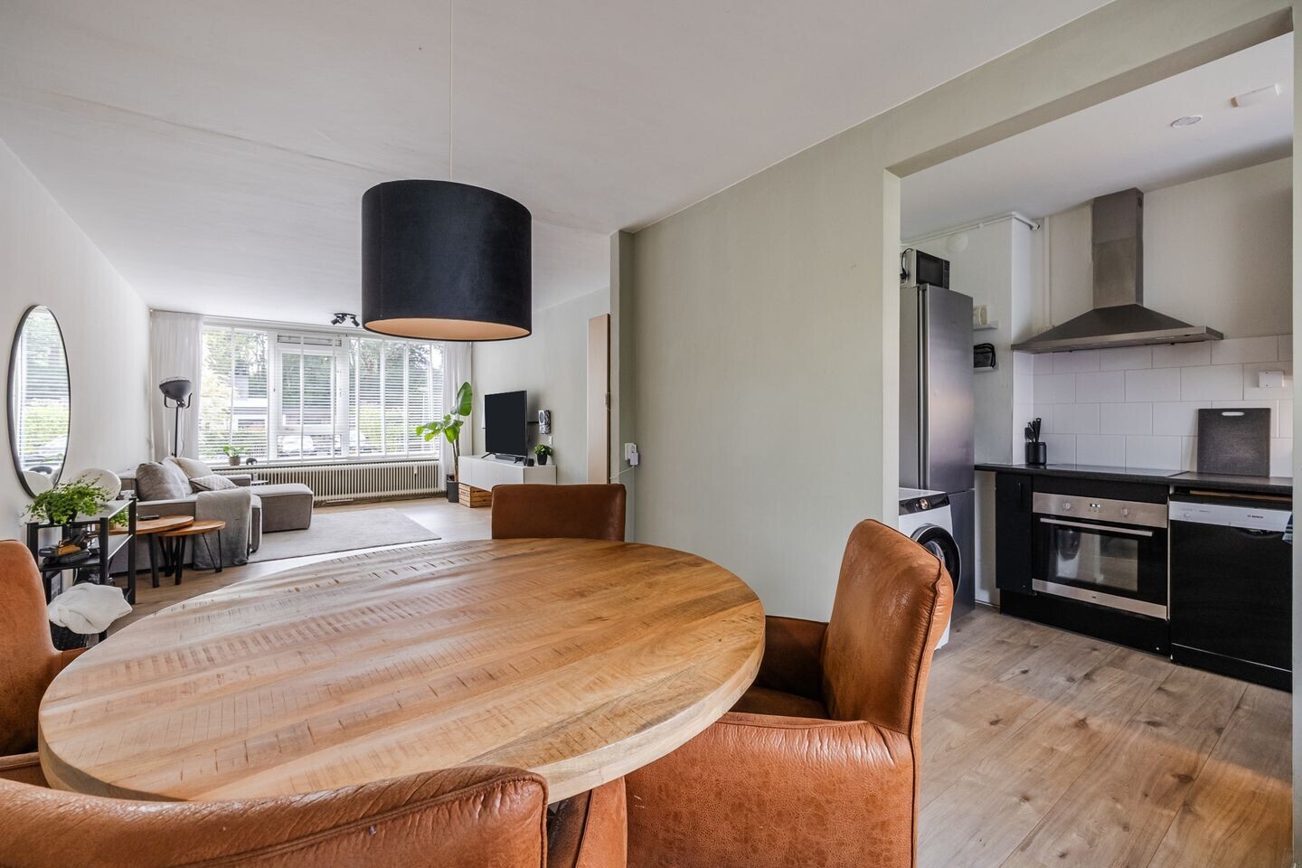 Appartement te koop: Thorbeckelaan 162, Groningen