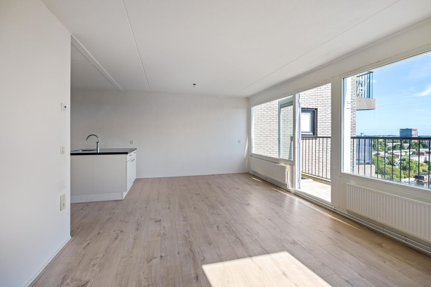 Appartement te koop: De Brink 100, Groningen
