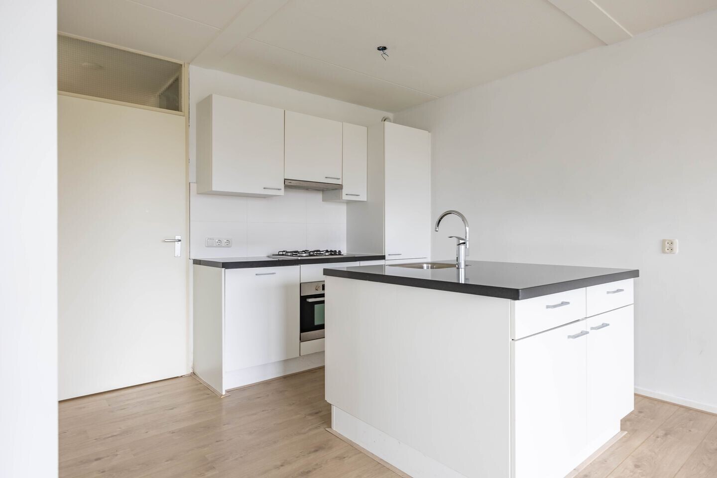 Appartement te koop: De Brink 128, Groningen