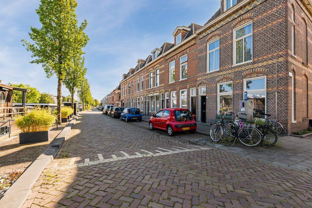 Appartement te koop: Winschoterdiep 43A, Groningen