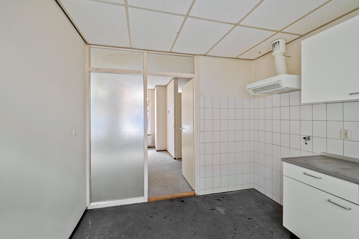 Tussenwoning te koop: Warmoesstraat 50, Groningen