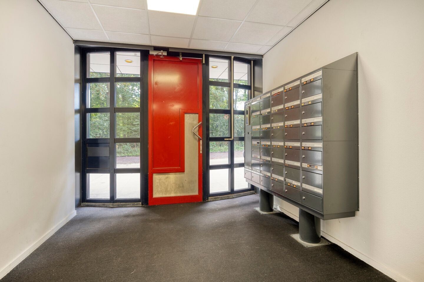 Studio te koop: Waterloolaan 1-28, Groningen