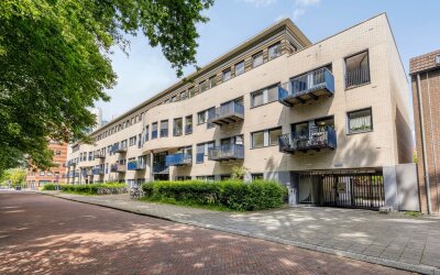 Waterloolaan 1-60