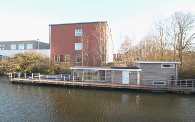 Admiraal de Ruyterlaan 1001