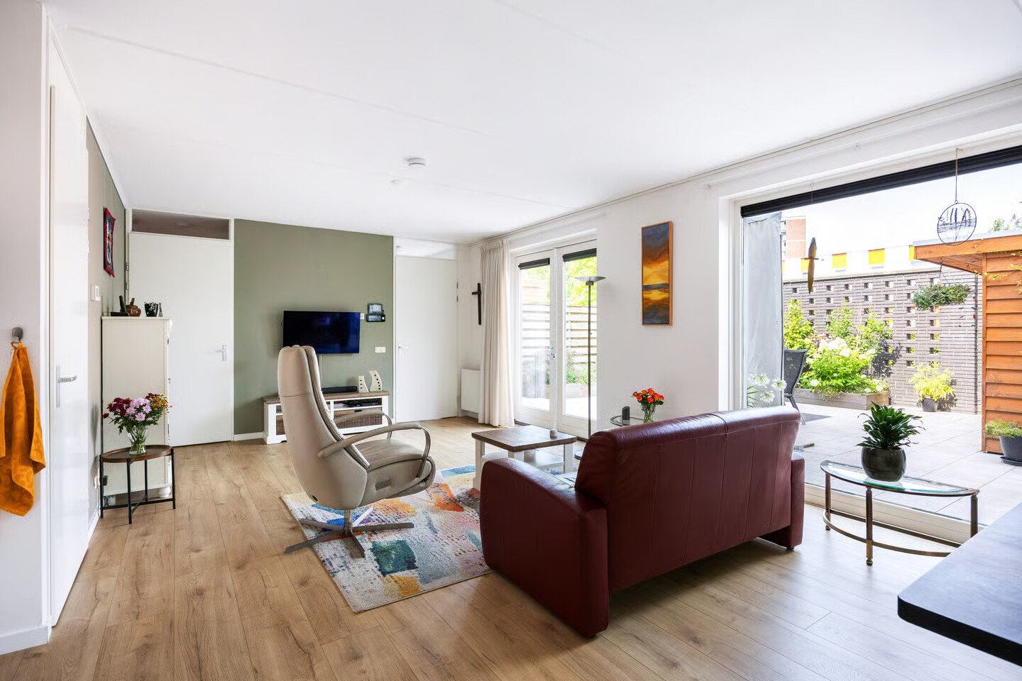 Tussenwoning te koop: Landsteinerlaan 31, Groningen