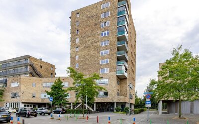 Semmelweiss. 106