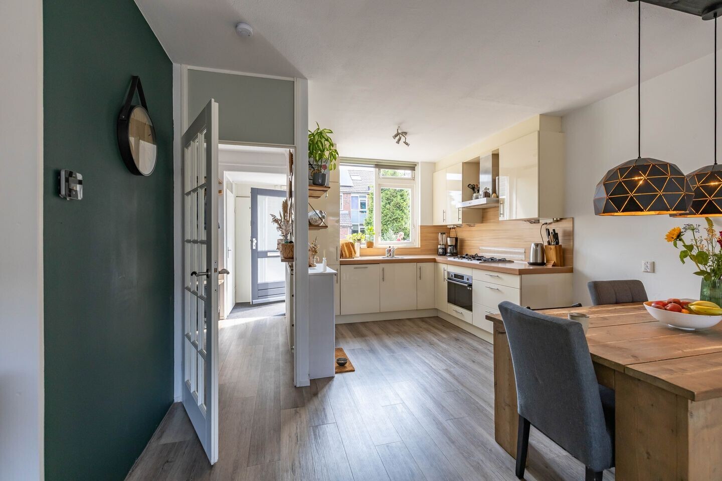 Tussenwoning te koop: Marjoleinstraat 69, Groningen