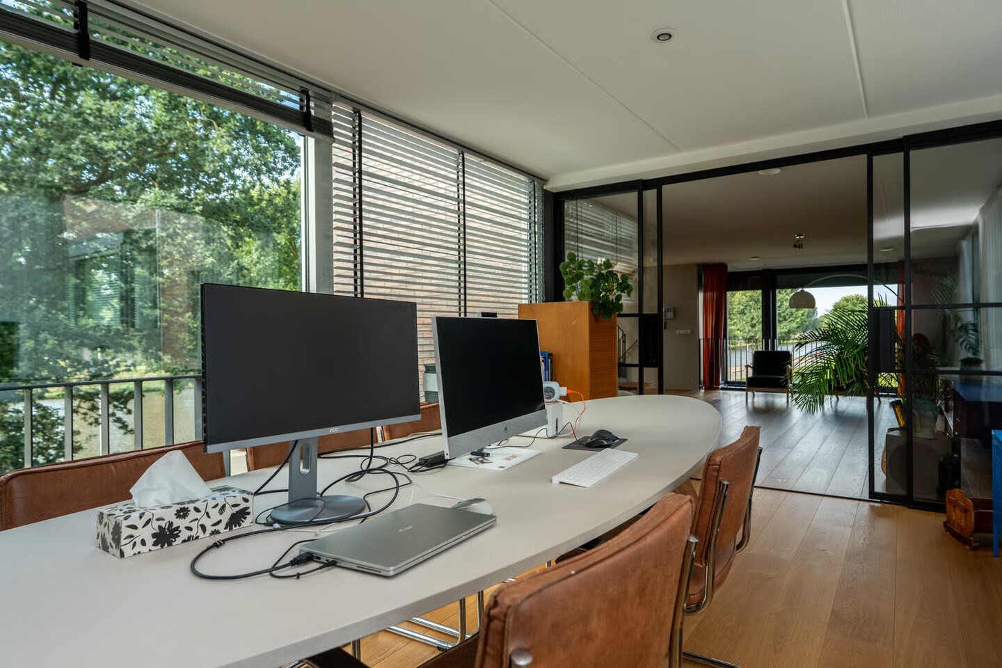 Tussenwoning te koop: Hans Tetznerlaan 19, Groningen