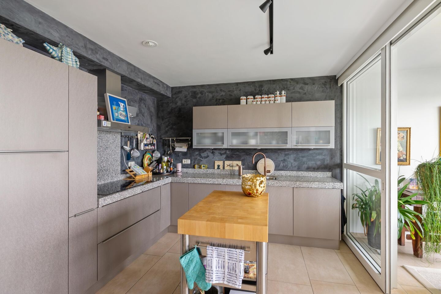 Appartement te koop: Regattaweg 290, Groningen