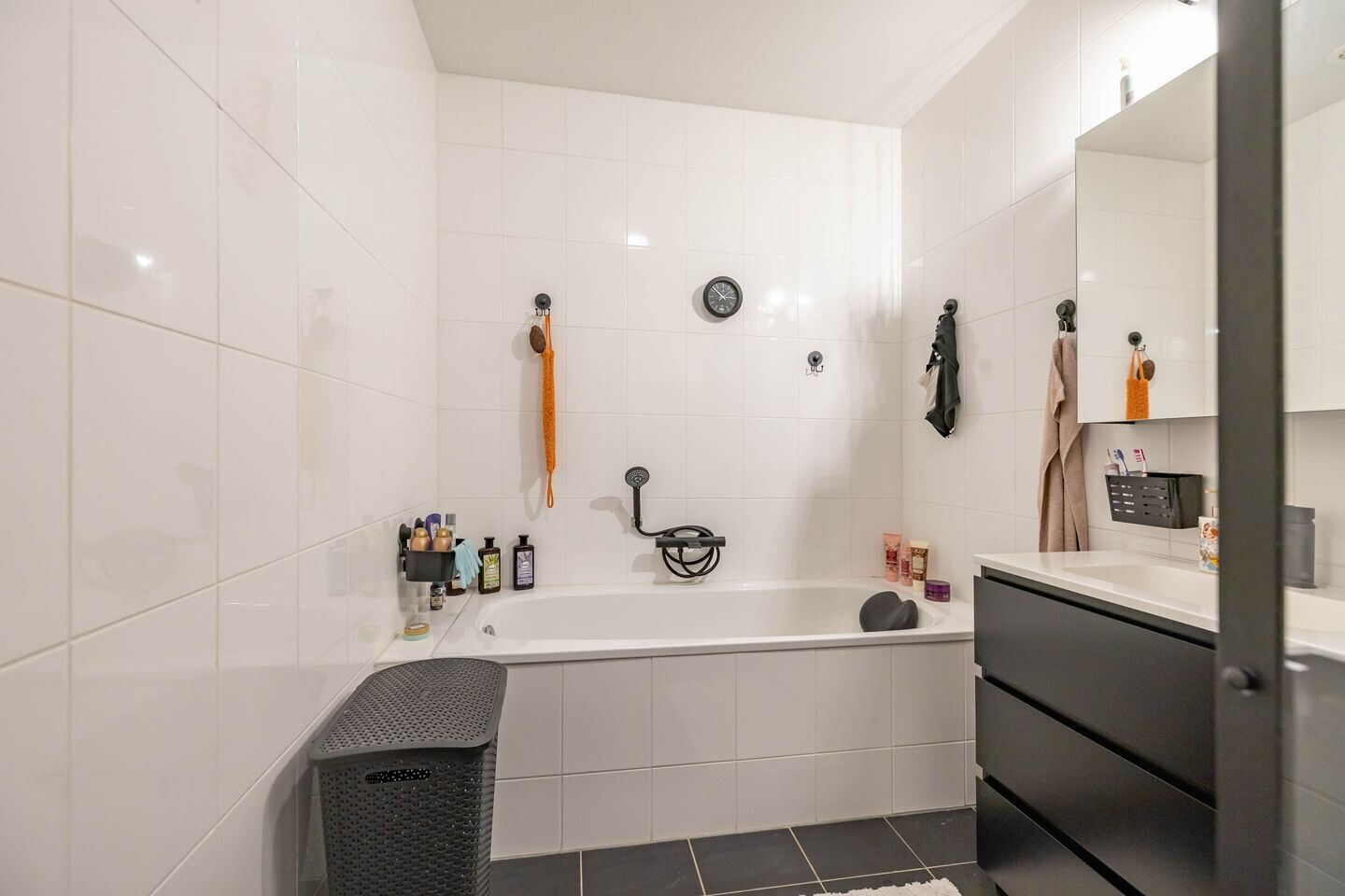 Appartement te koop: Regattaweg 394, Groningen