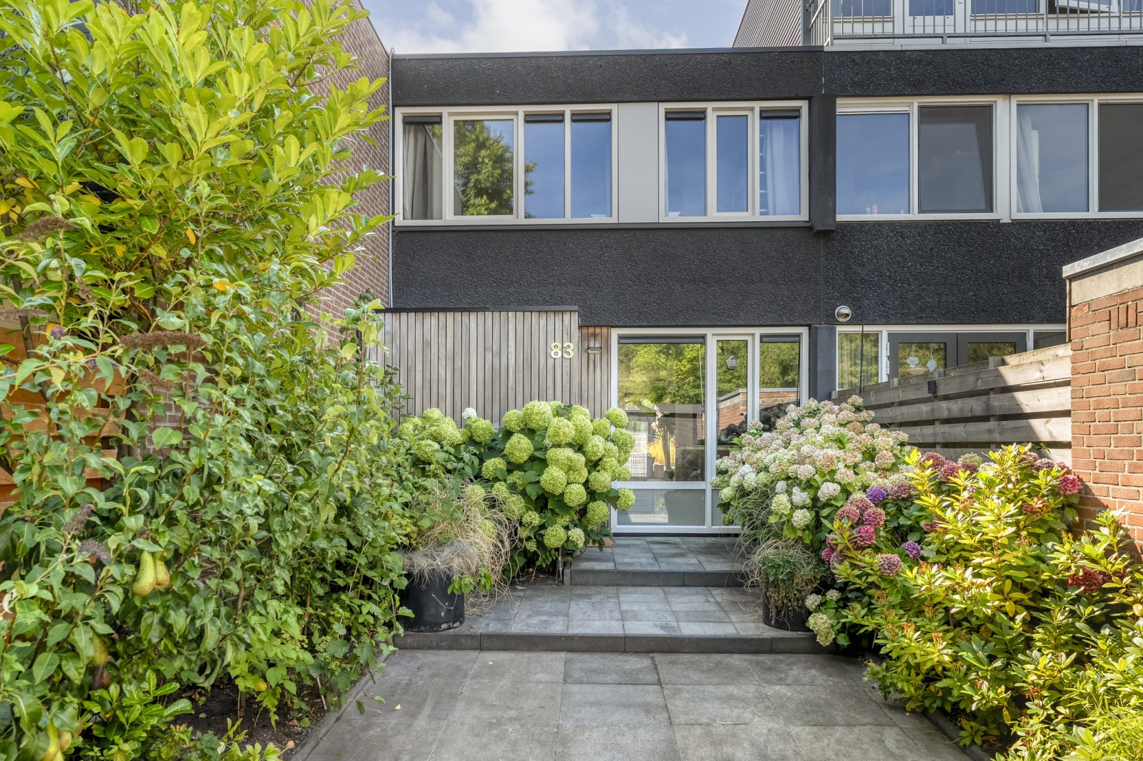 Tussenwoning te koop: Baken 83, Groningen