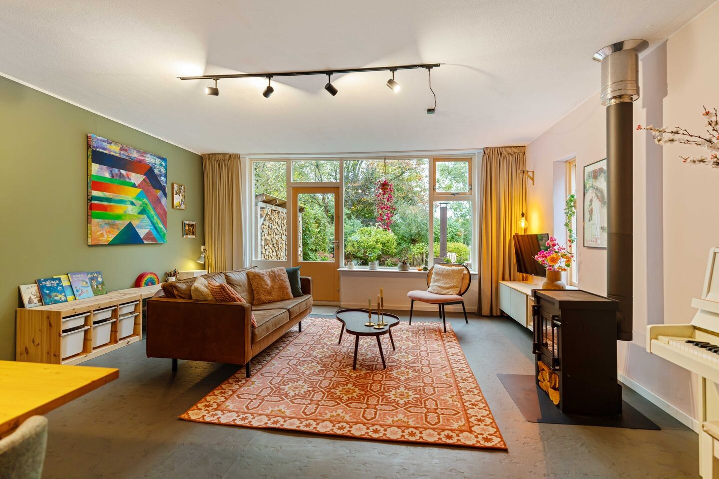 Tussenwoning te koop: Jensemaheerd 104, Groningen