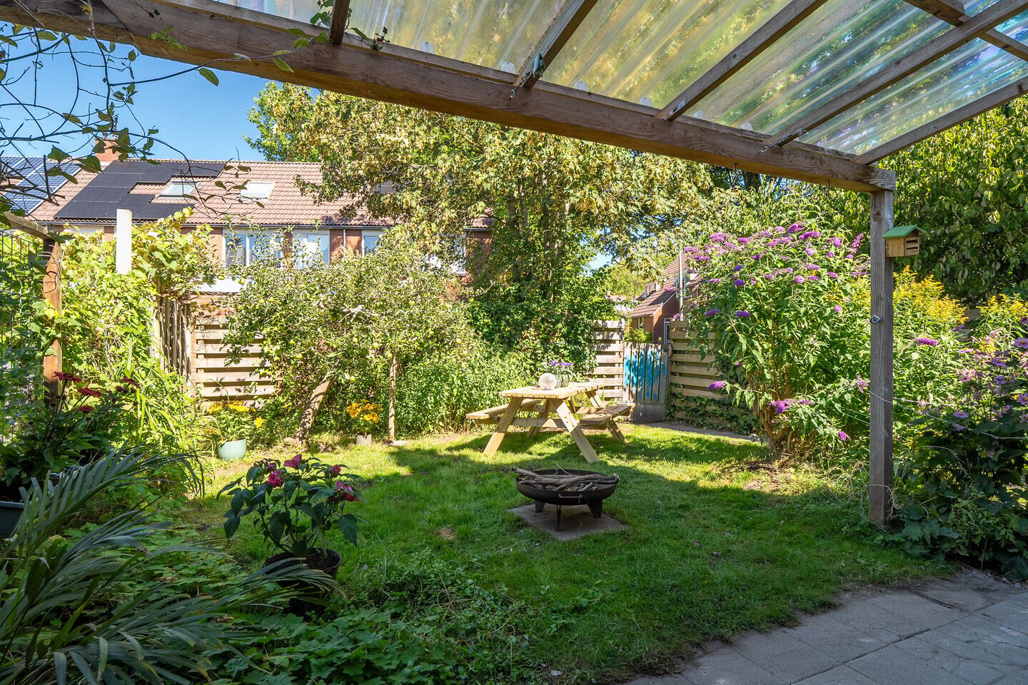 Hoekwoning te koop: Framaheerd 1, Groningen