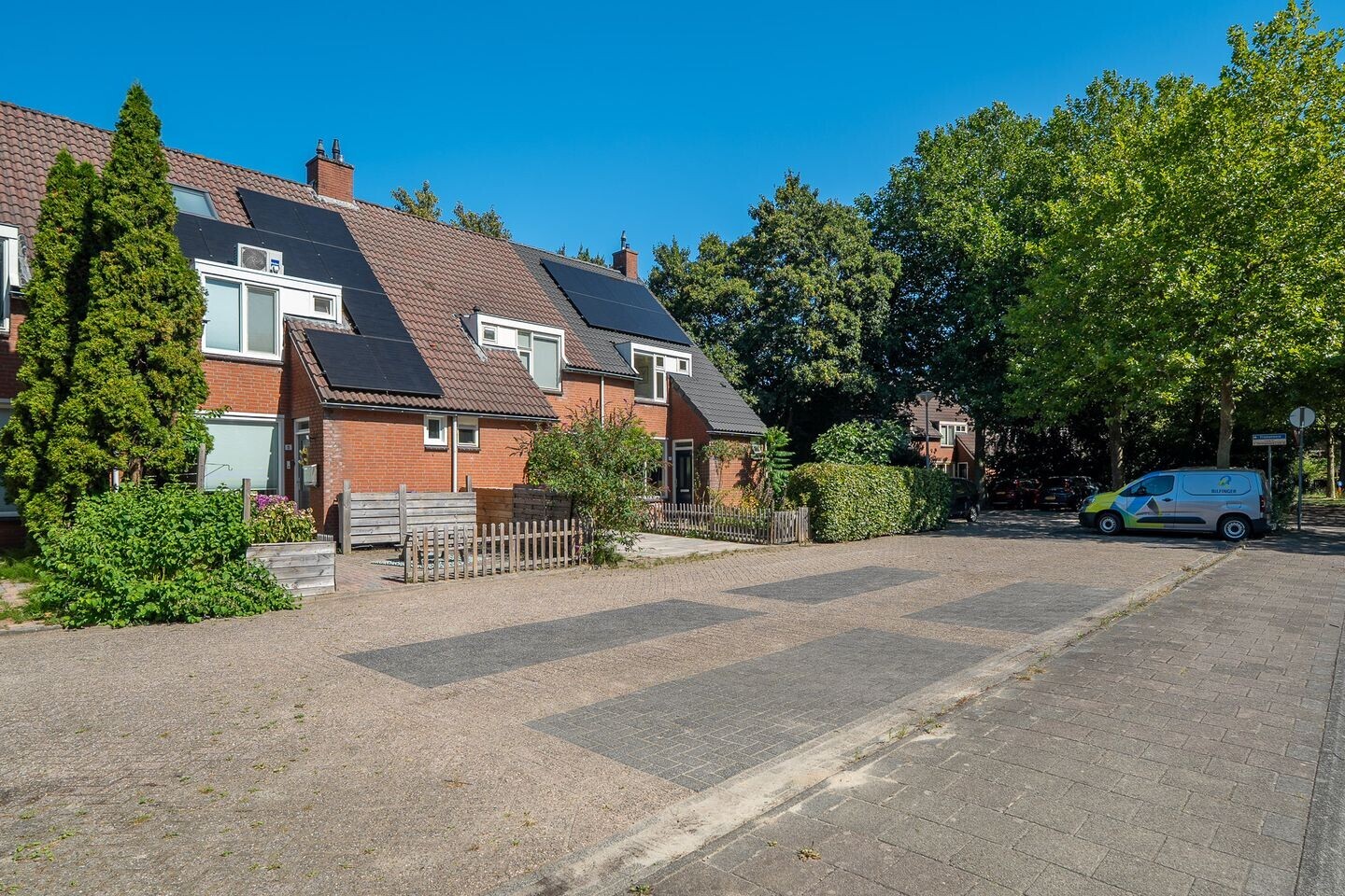 Hoekwoning te koop: Framaheerd 1, Groningen