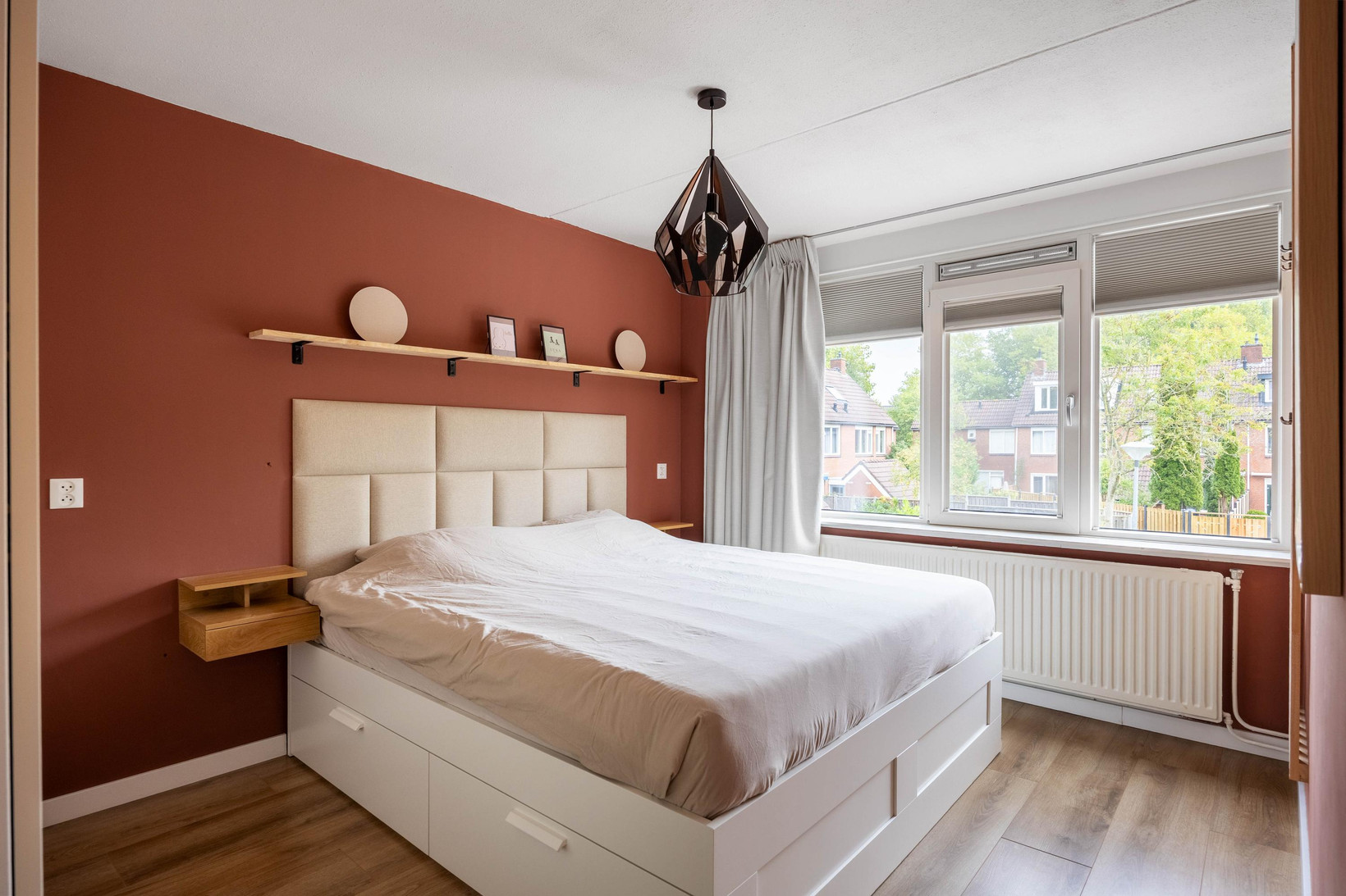 Tussenwoning te koop: Sibrandaheerd 60, Groningen