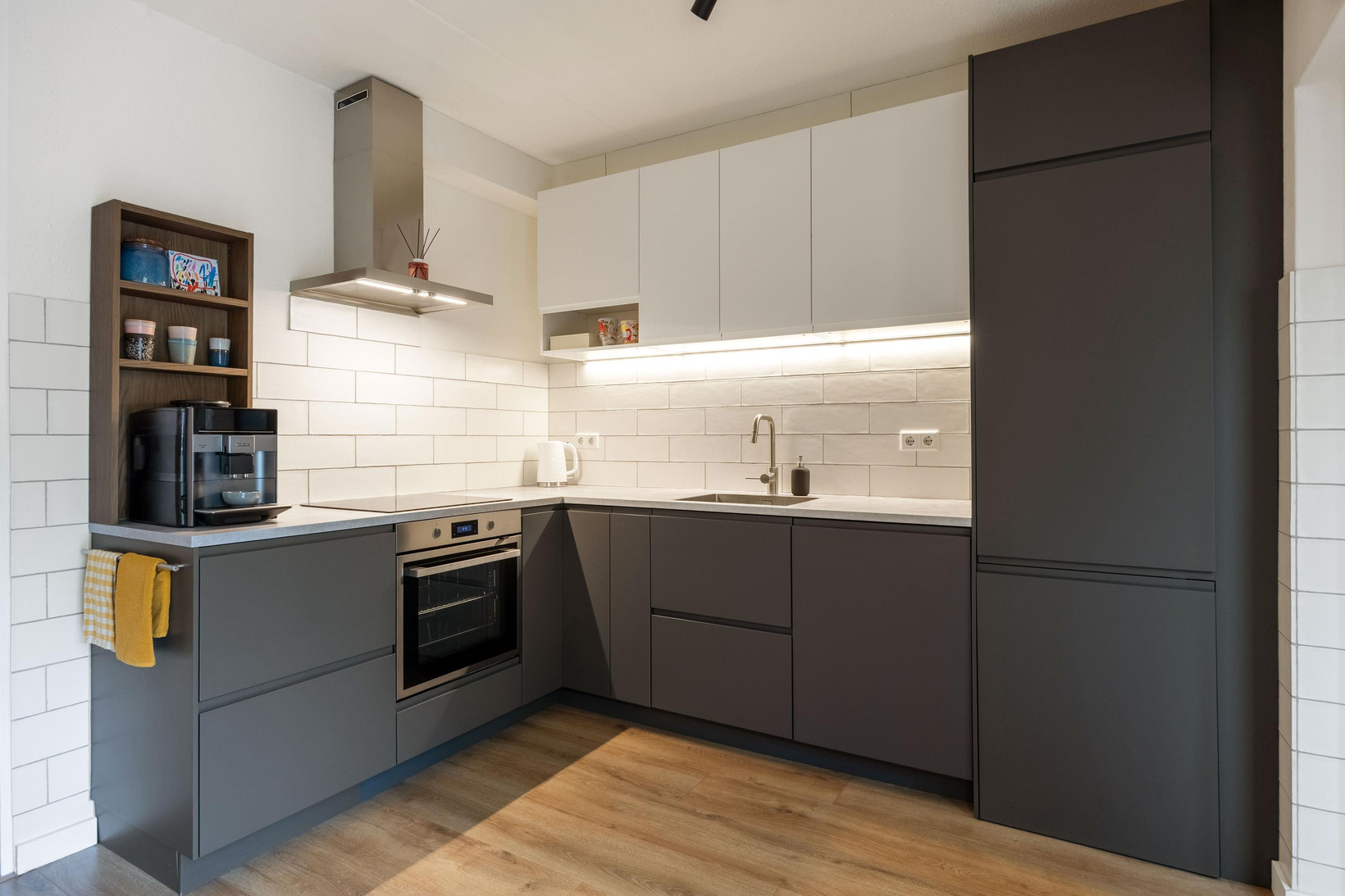 Tussenwoning te koop: Sibrandaheerd 60, Groningen