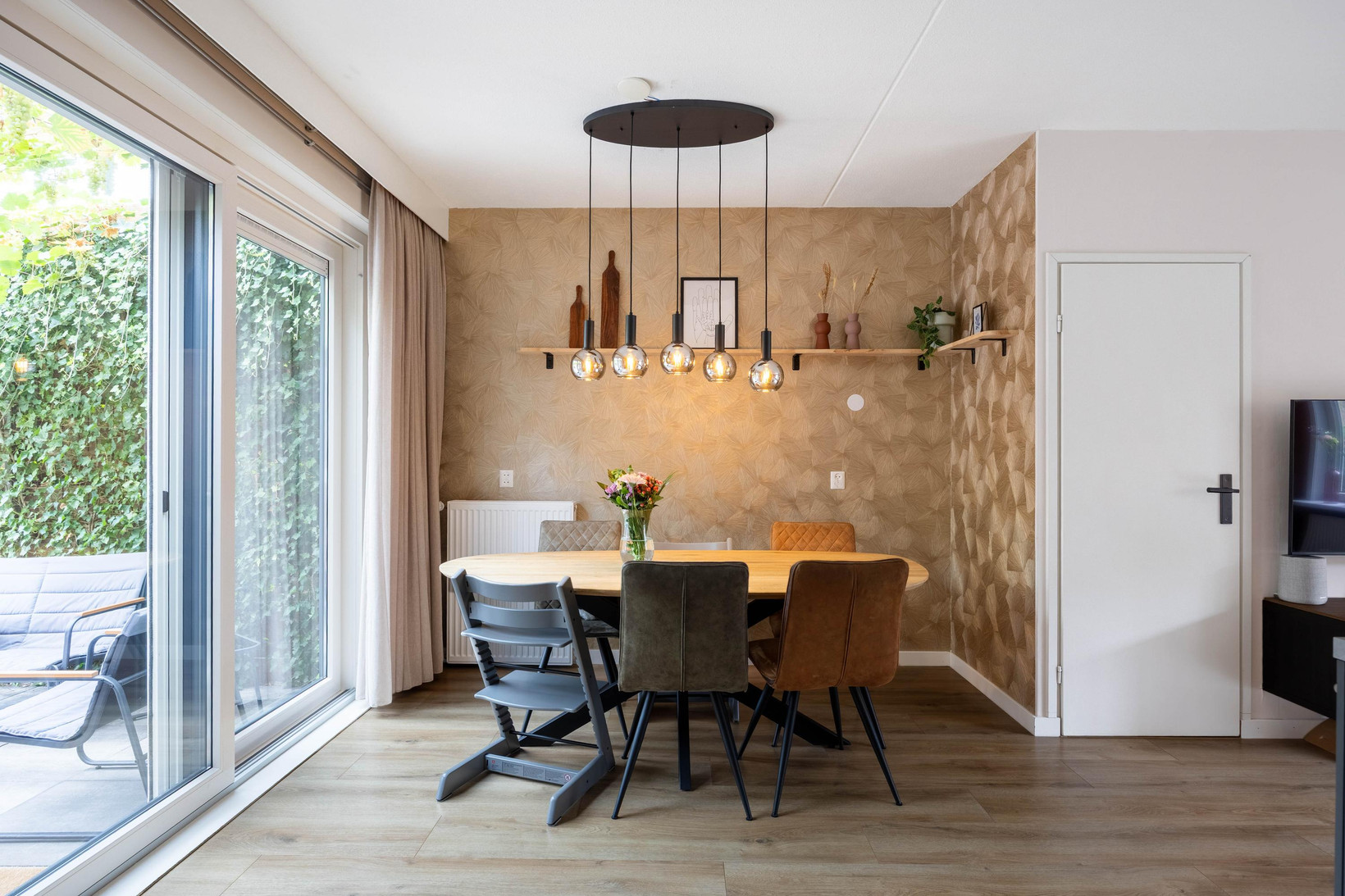 Tussenwoning te koop: Sibrandaheerd 60, Groningen