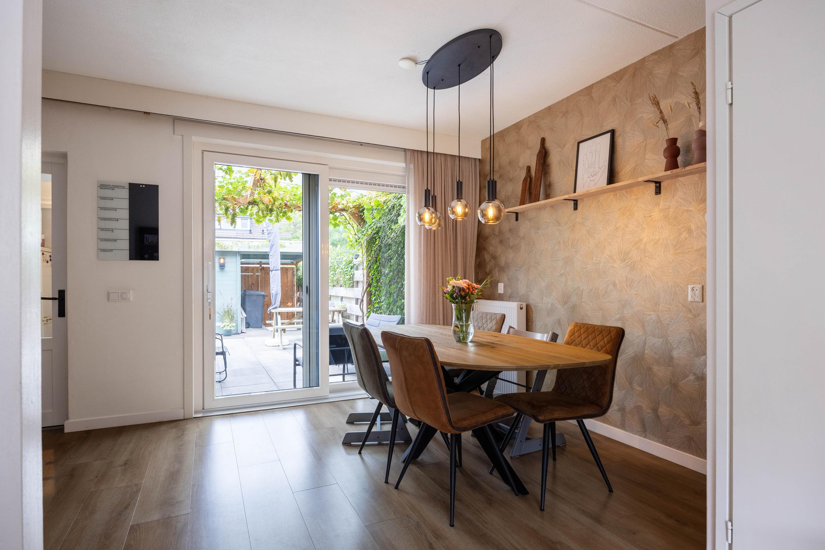 Tussenwoning te koop: Sibrandaheerd 60, Groningen