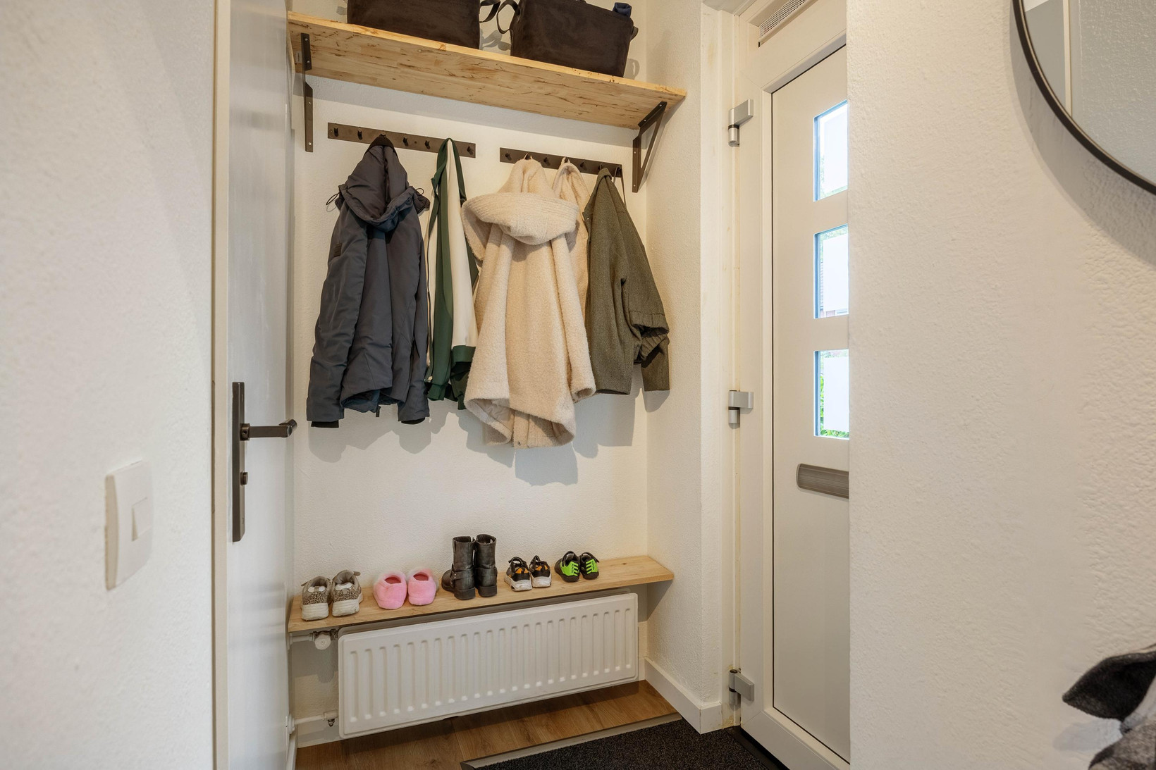 Tussenwoning te koop: Sibrandaheerd 60, Groningen
