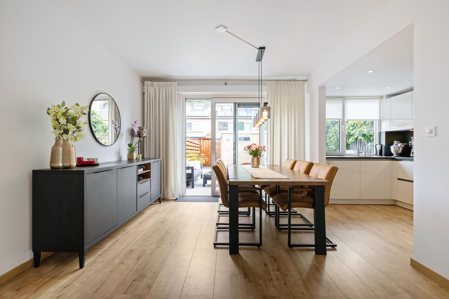 Tussenwoning te koop: Maluslaan 106, Groningen