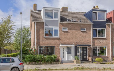 Elzenlaan 24