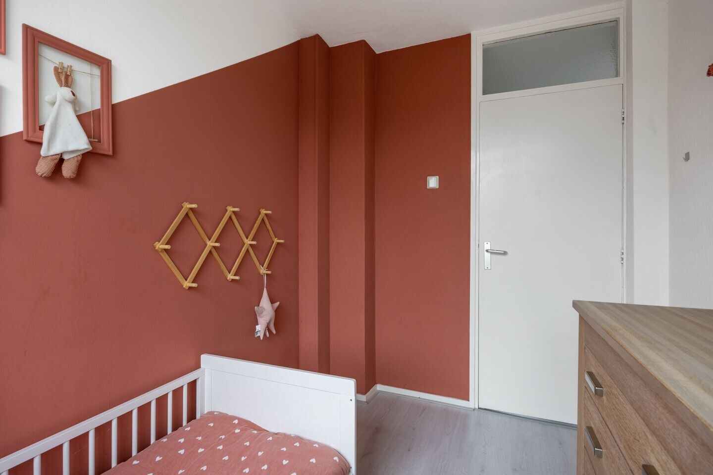 Tussenwoning te koop: Elzenlaan 54, Groningen