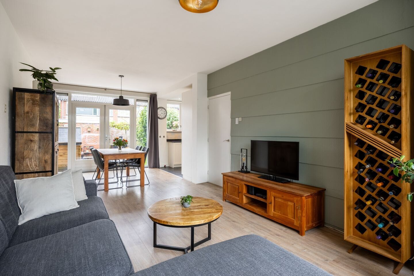 Tussenwoning te koop: Elzenlaan 54, Groningen