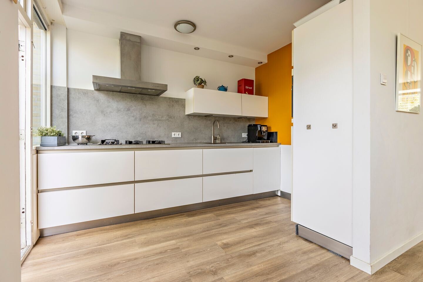Tussenwoning te koop: Kometenstraat 27, Groningen